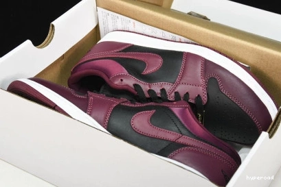 Hyperoad Low Dark Black Beetroot 1 Jordan 0819